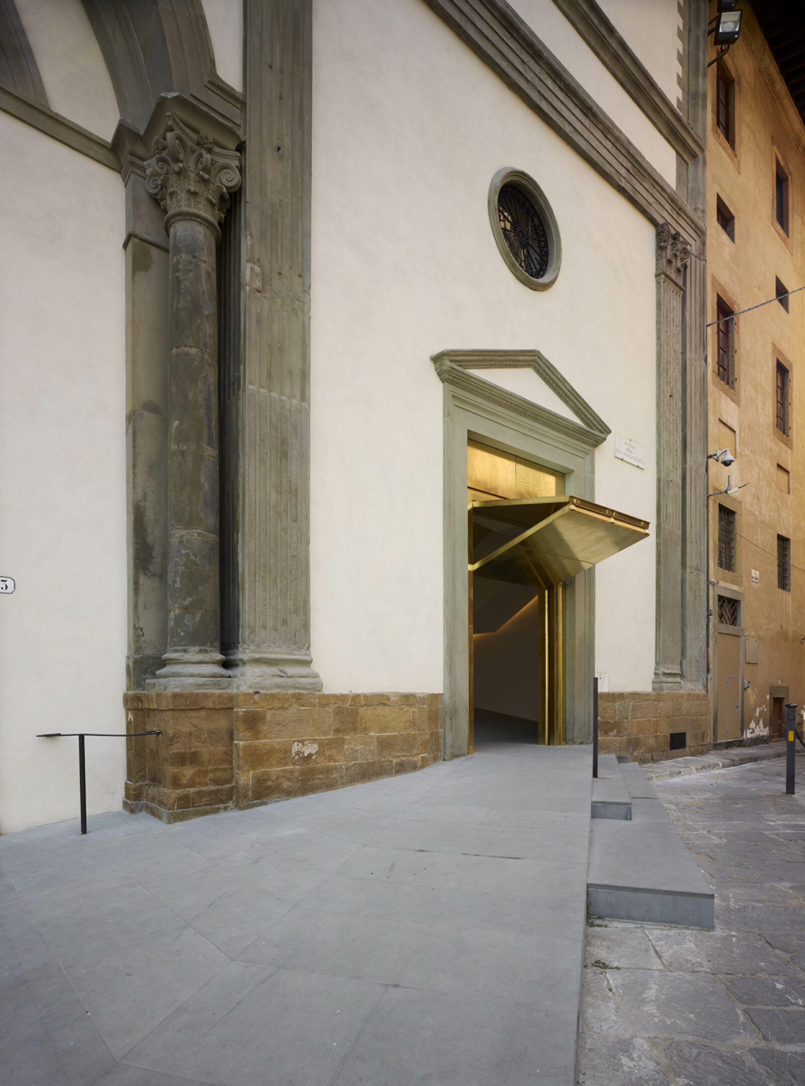 Exteriorof the Innocenti Museum