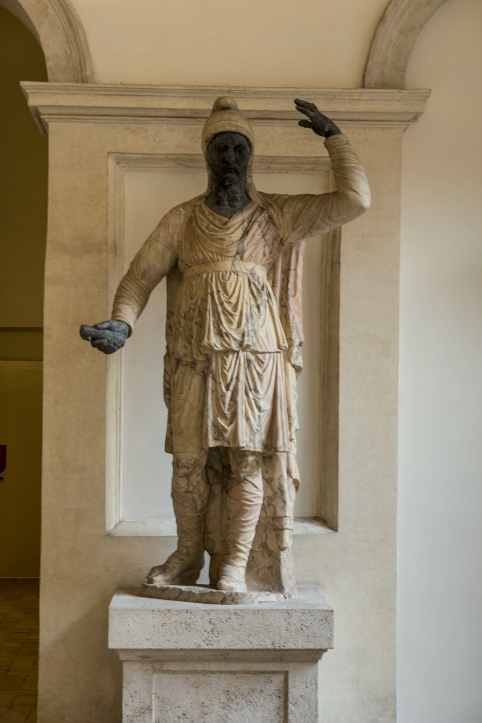 Statua del Dace Mattei a Palazzo Altemps