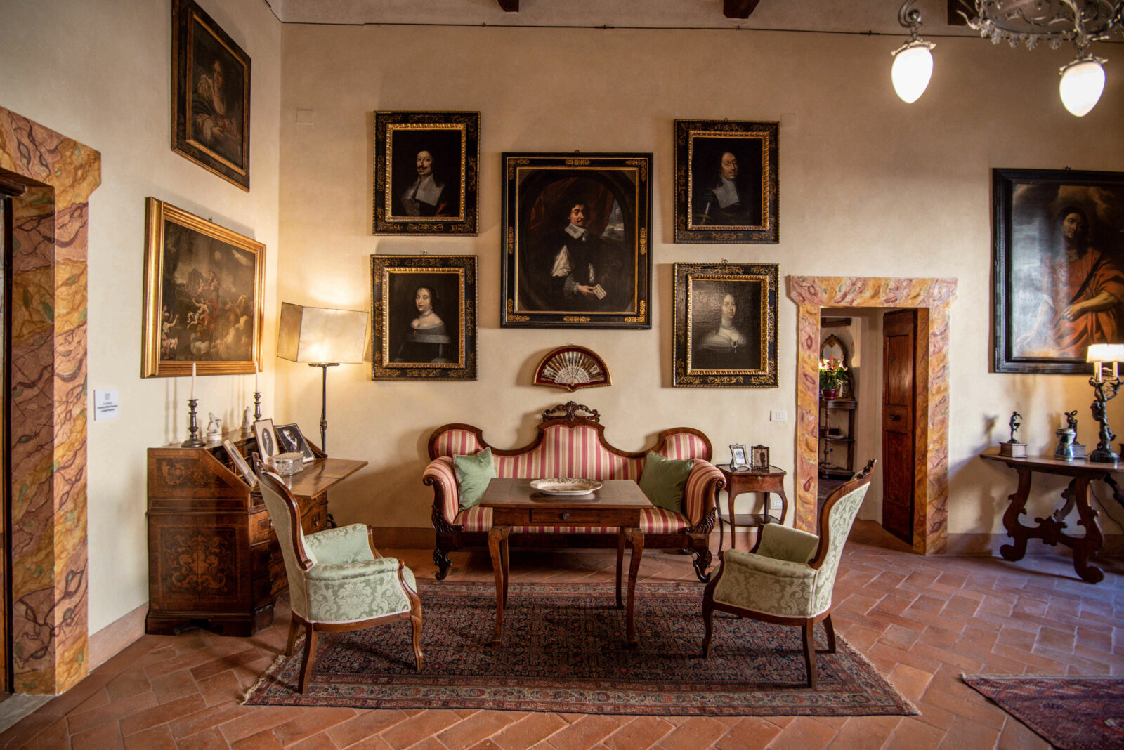 Hall at Casa Campatelli