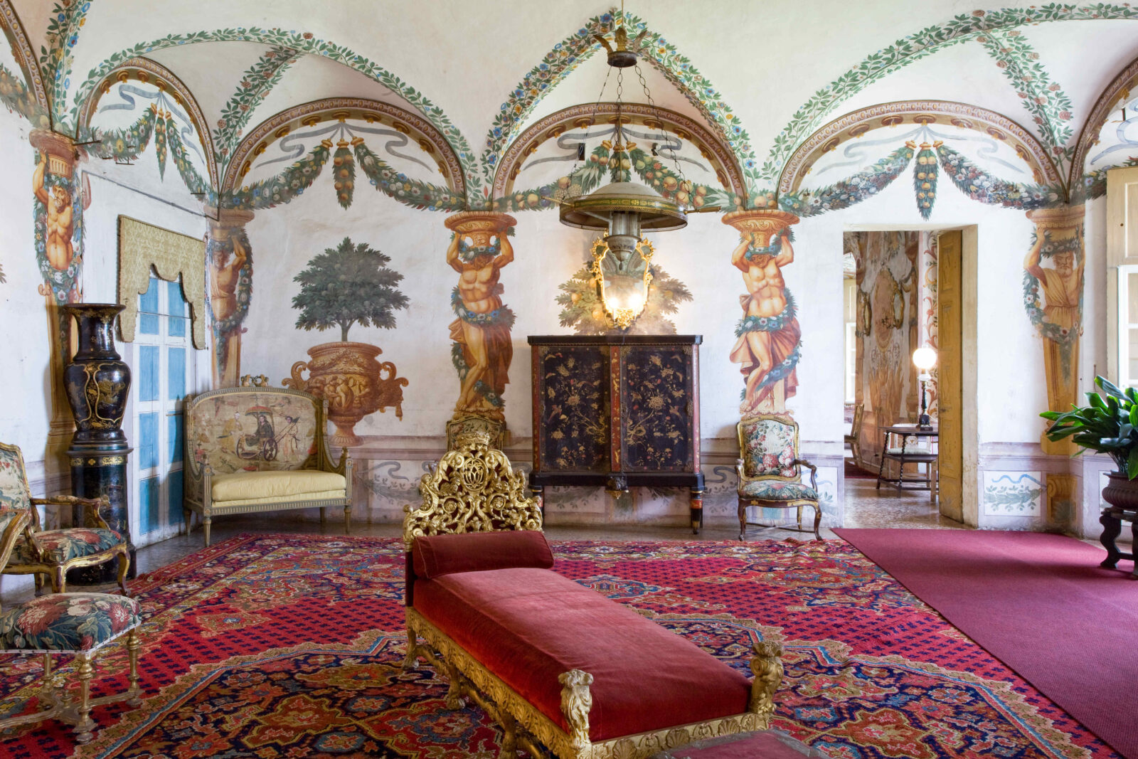 Sala del castello di Masino