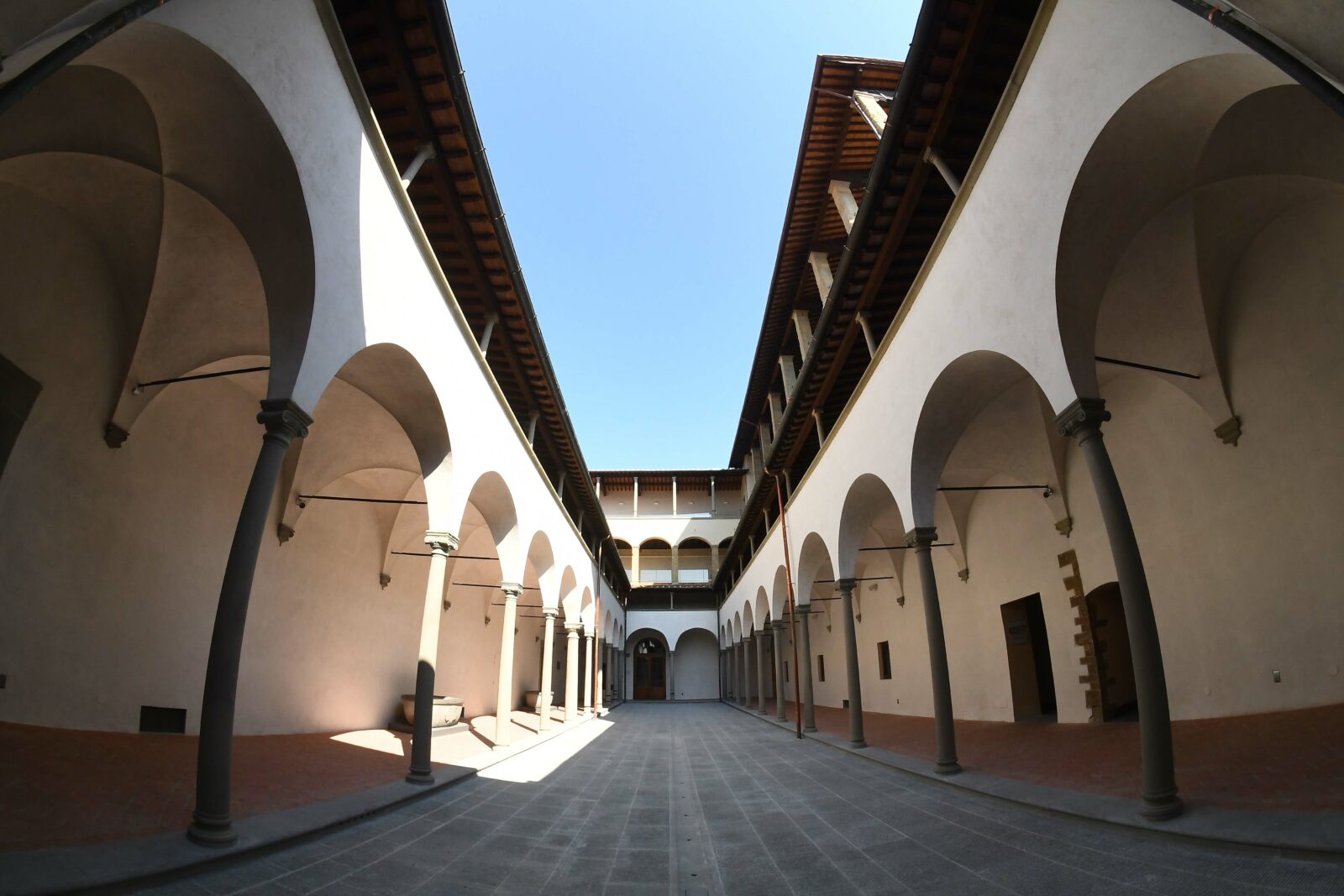 Courtyard of the Innocenti Museum