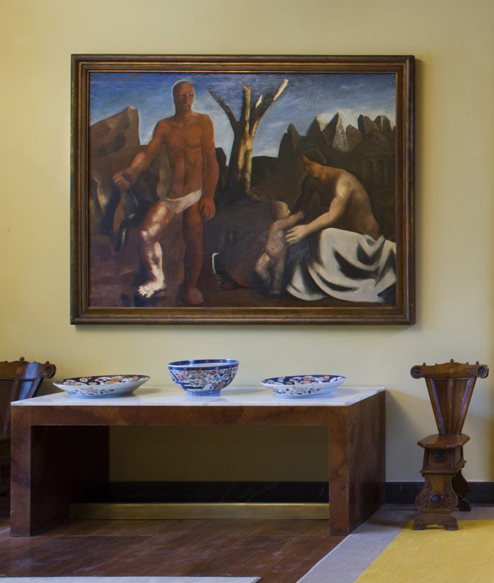 In this photo you see a painting and other artworks at Villa Necchi Campiglio