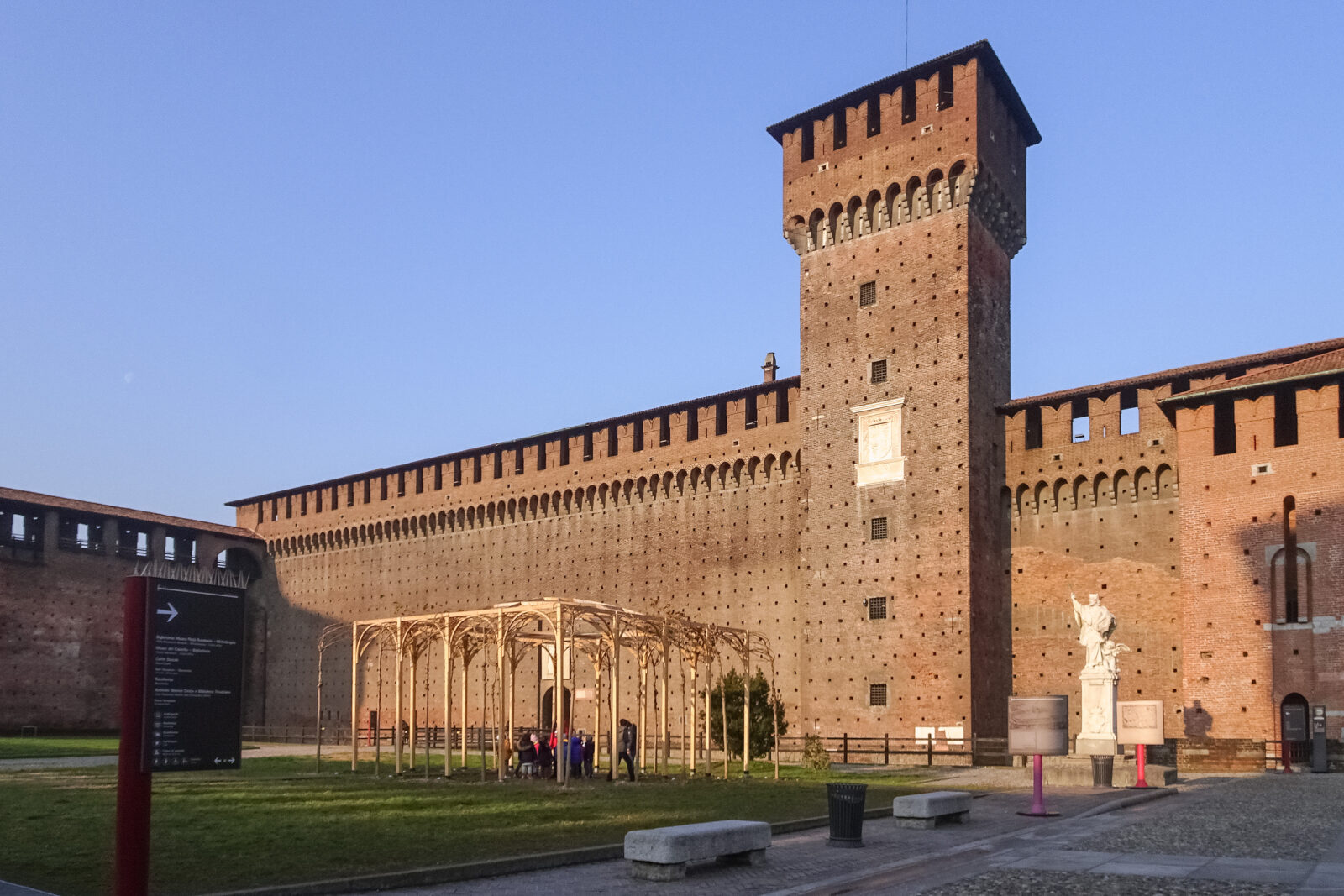 Cortile del Castello Sforzesco