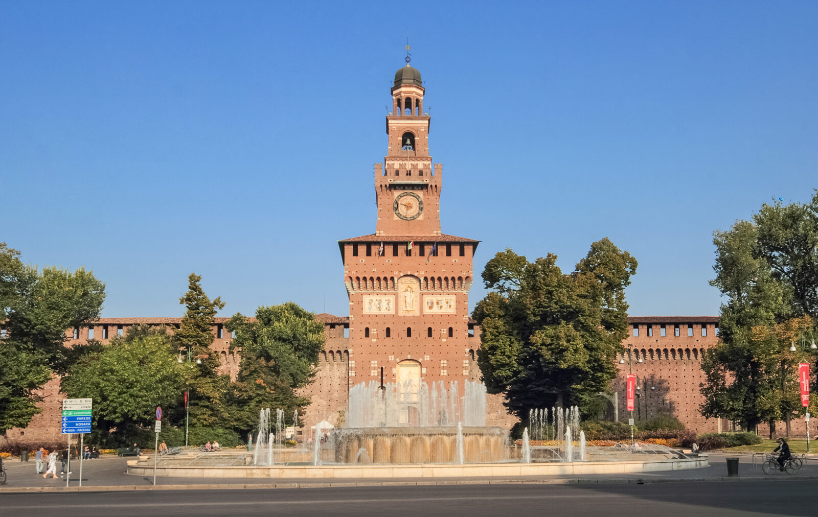 Torre e fontana