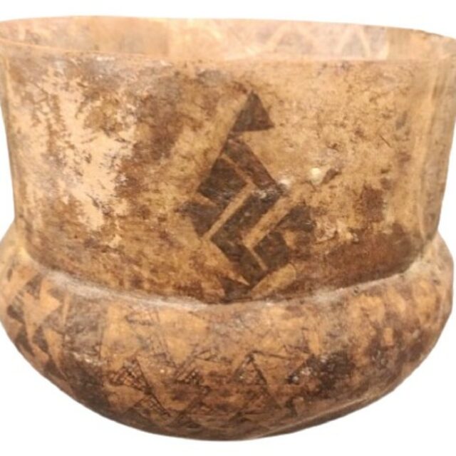 2. Keeled bowl