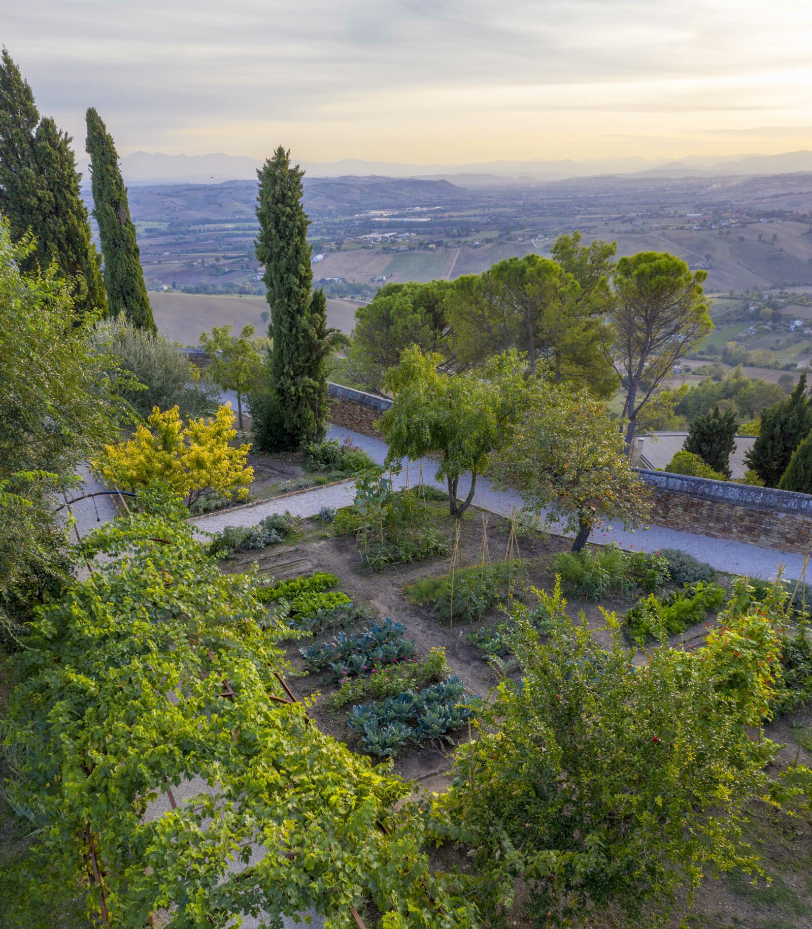Una parte dell'Orto sul Colle dell'Infinito