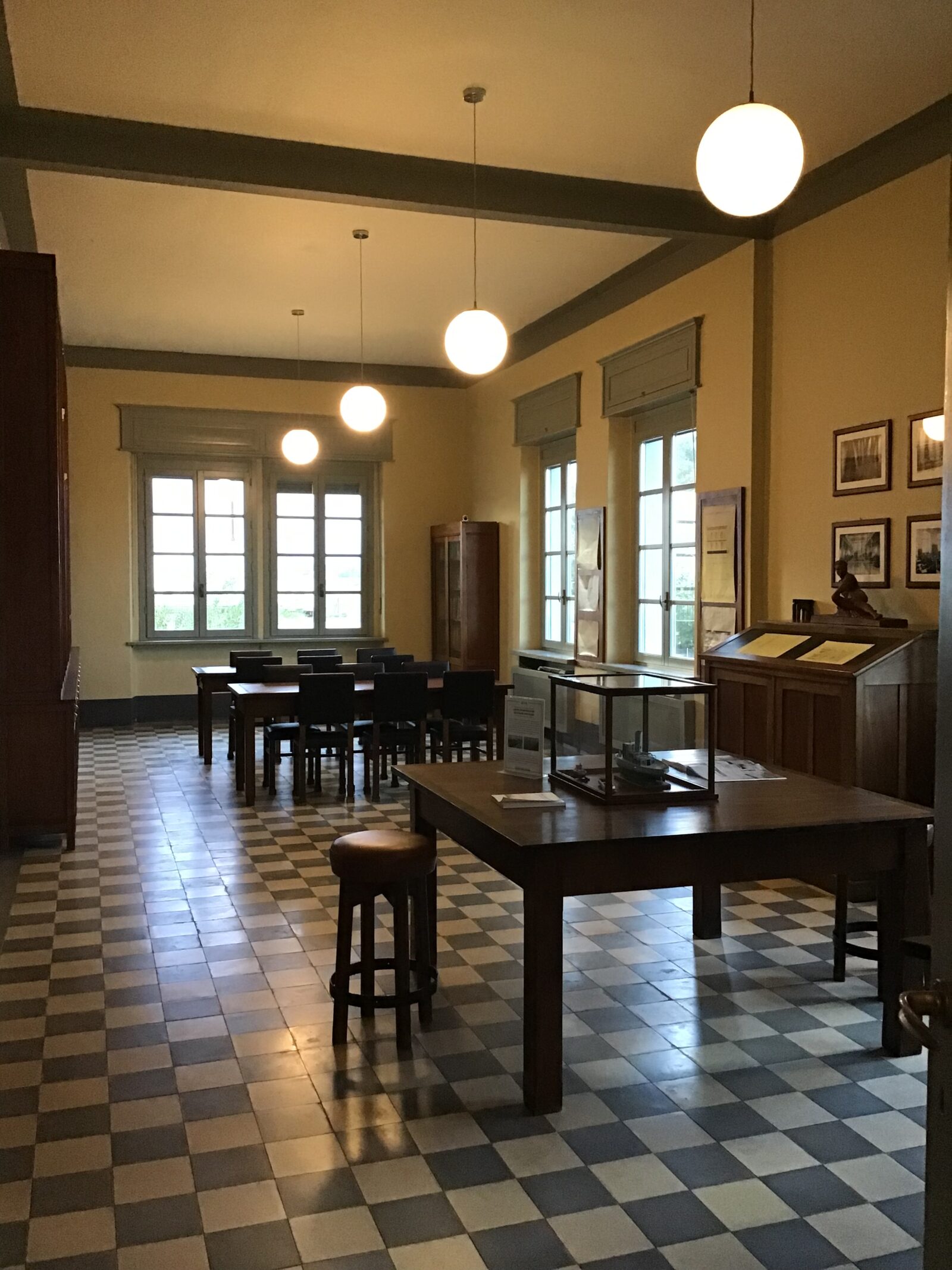 Interno dello stabilimento delle saline